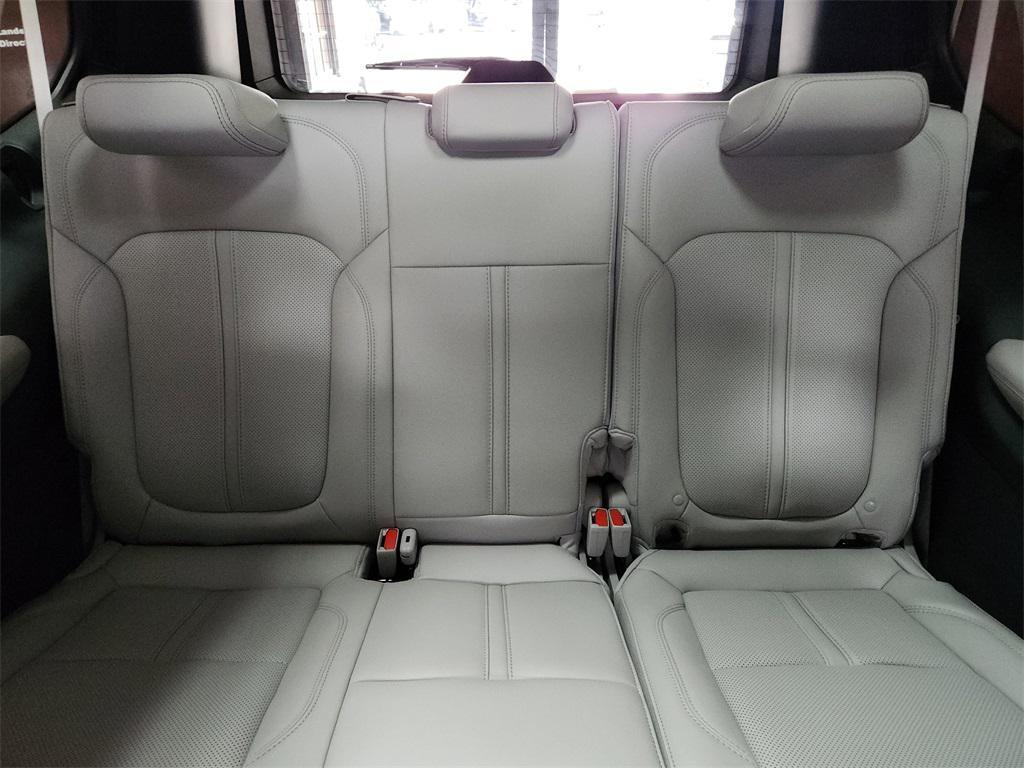 new 2026 Jeep Grand Wagoneer L car, priced at $98,015