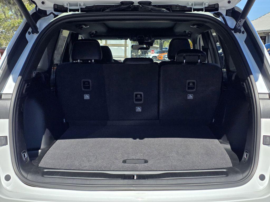 new 2026 Jeep Grand Cherokee car, priced at $48,980
