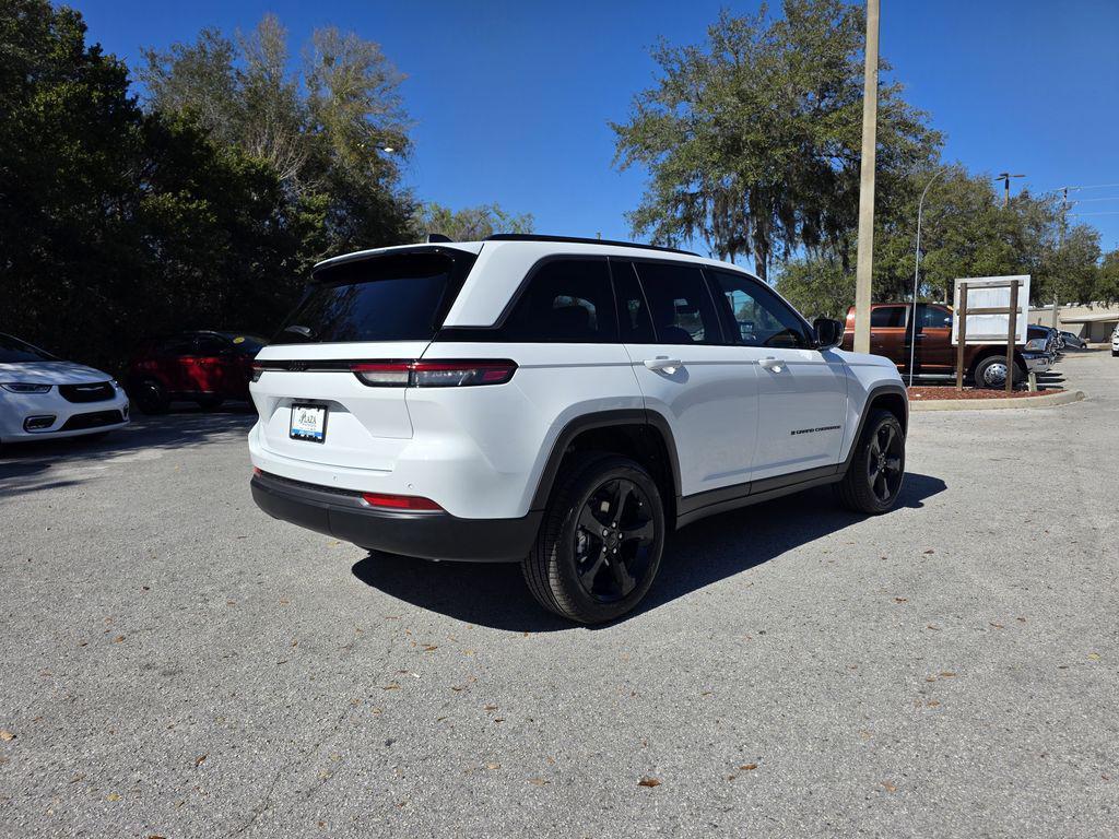 new 2026 Jeep Grand Cherokee car, priced at $48,980