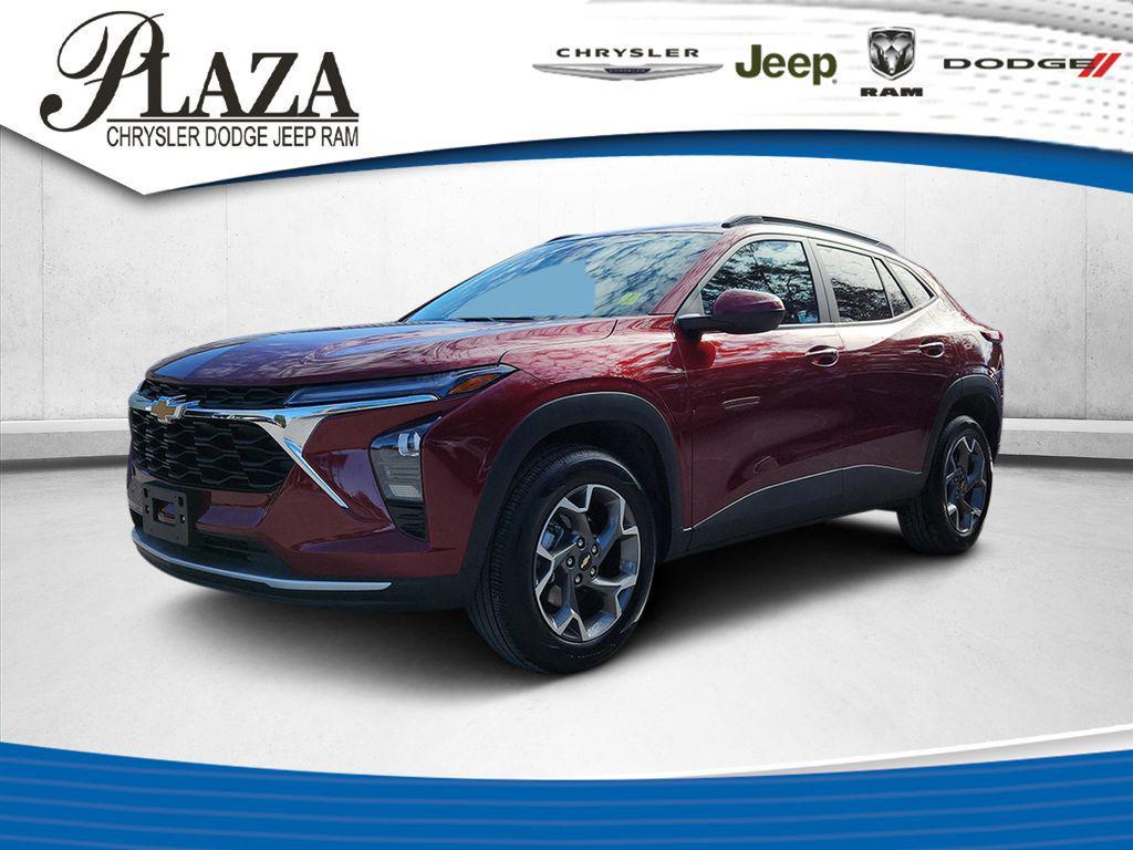 used 2025 Chevrolet Trax car, priced at $19,991