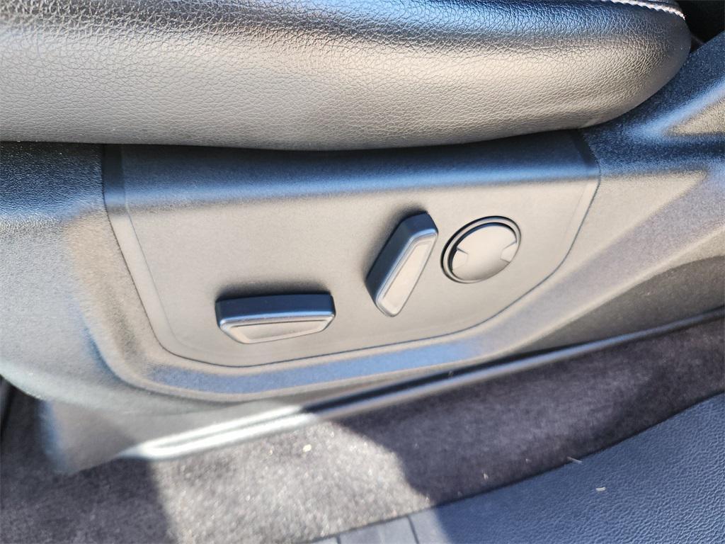 used 2020 Ford F-150 car, priced at $35,991