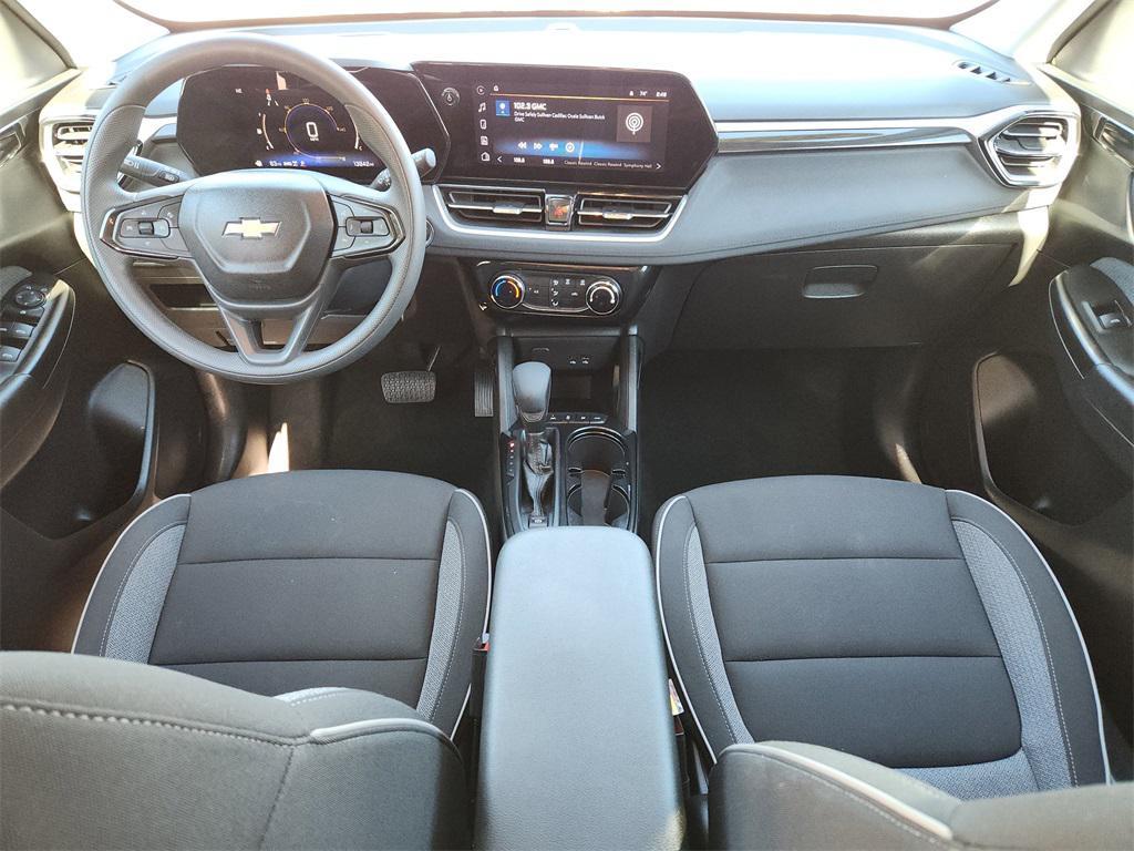 used 2025 Chevrolet TrailBlazer car, priced at $22,991