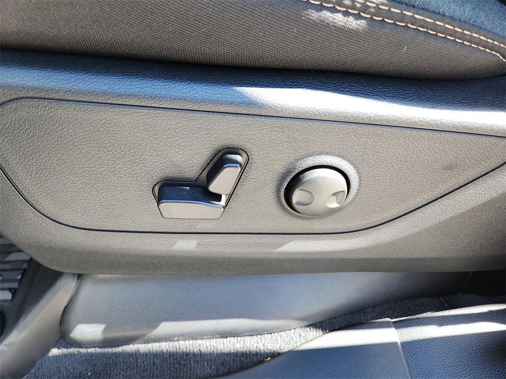 new 2025 Ram 1500 car, priced at $57,781