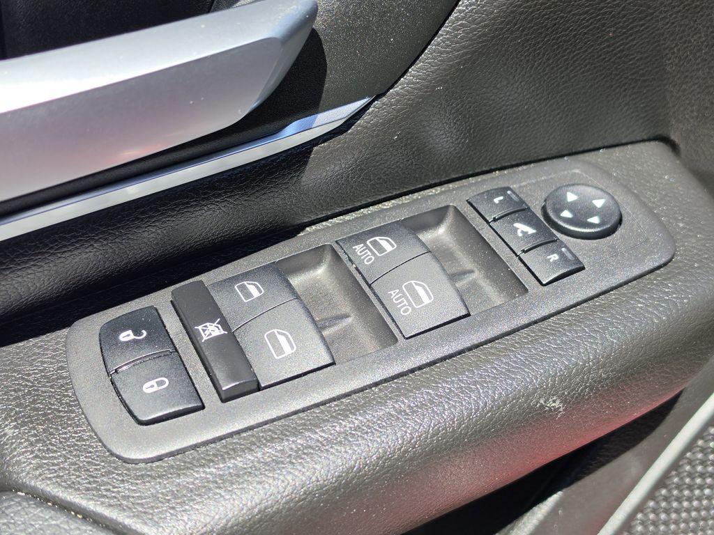 used 2024 Ram 1500 car, priced at $38,991
