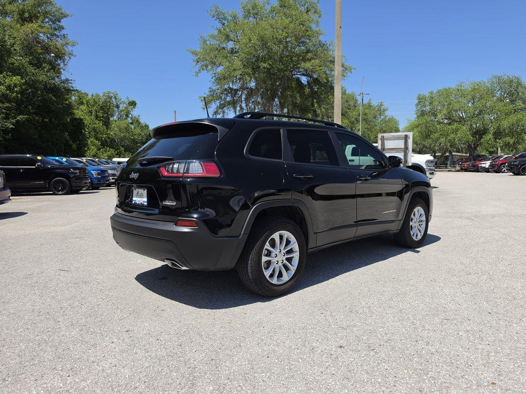 used 2022 Jeep Cherokee car, priced at $23,991
