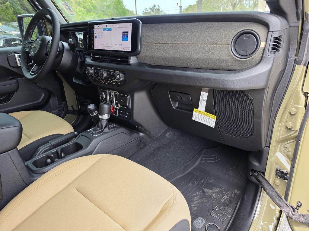 new 2026 Jeep Gladiator car, priced at $47,361
