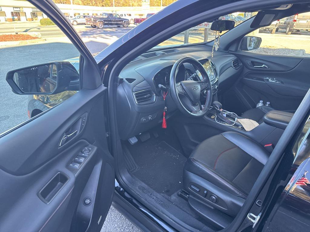 used 2023 Chevrolet Equinox car, priced at $20,991