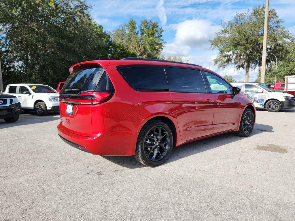 new 2026 Chrysler Pacifica car, priced at $43,468
