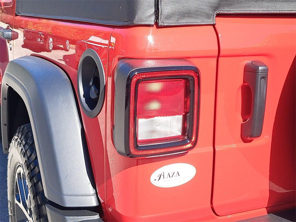 new 2025 Jeep Wrangler car, priced at $37,465