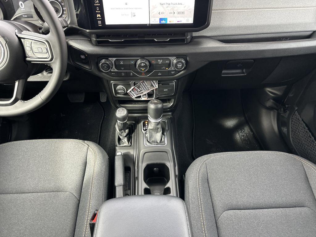 new 2026 Jeep Gladiator car, priced at $44,213