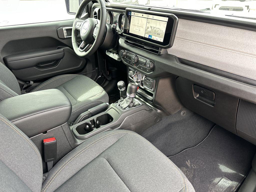 new 2026 Jeep Gladiator car, priced at $44,213