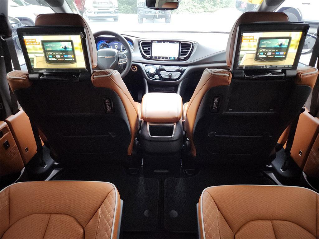 new 2026 Chrysler Pacifica car, priced at $53,772