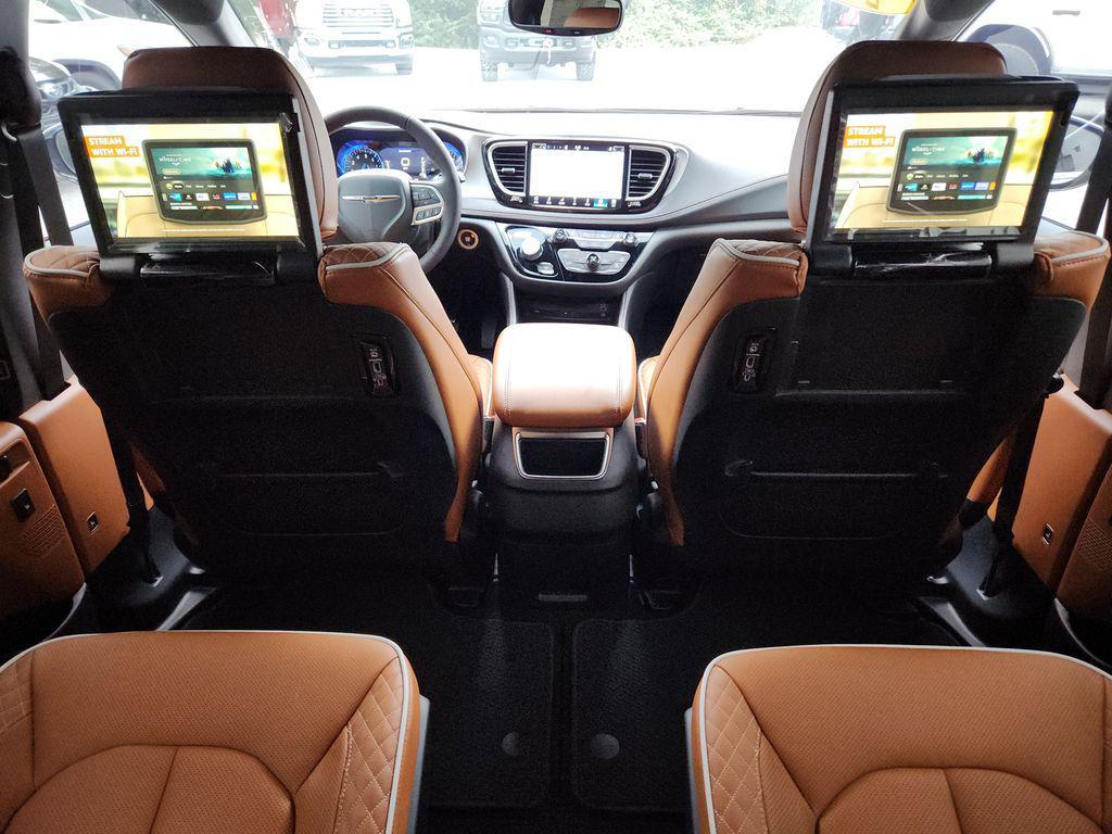 new 2026 Chrysler Pacifica car, priced at $53,772
