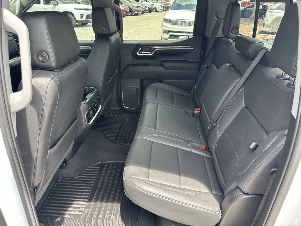 used 2023 Chevrolet Silverado 1500 car, priced at $43,991