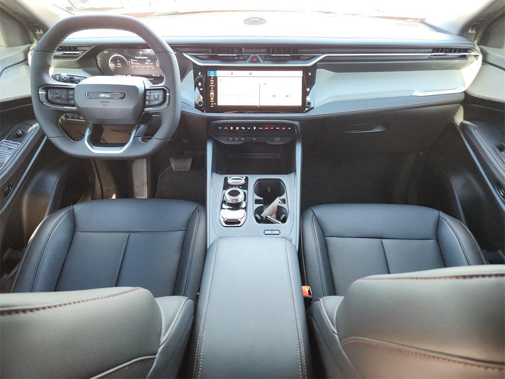 new 2026 Jeep Cherokee car, priced at $40,836