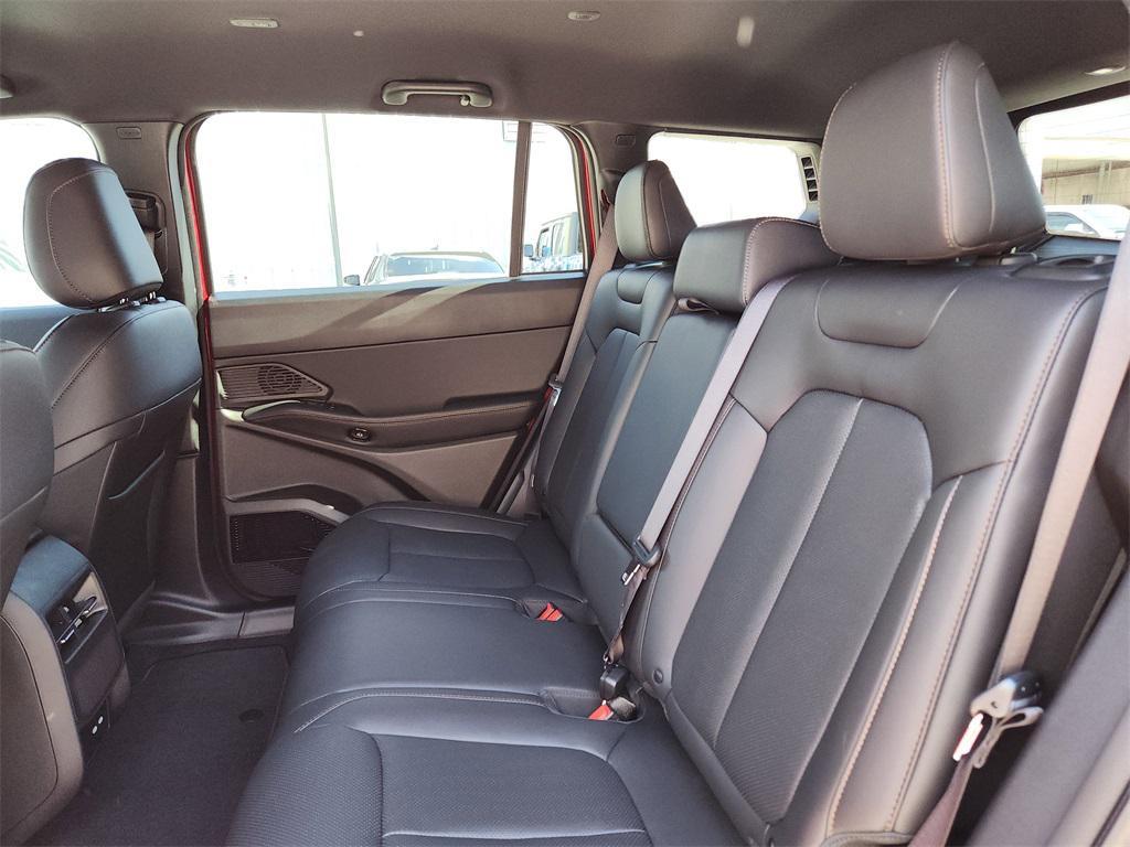 new 2026 Jeep Cherokee car, priced at $40,836