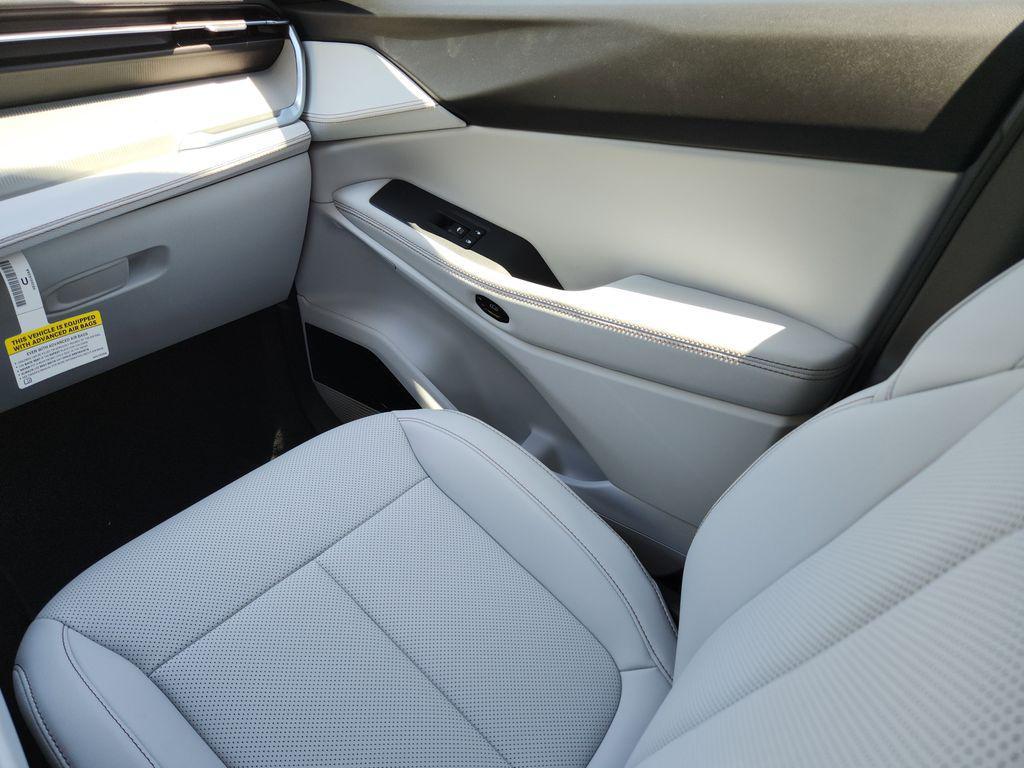 new 2026 Jeep Cherokee car, priced at $43,485
