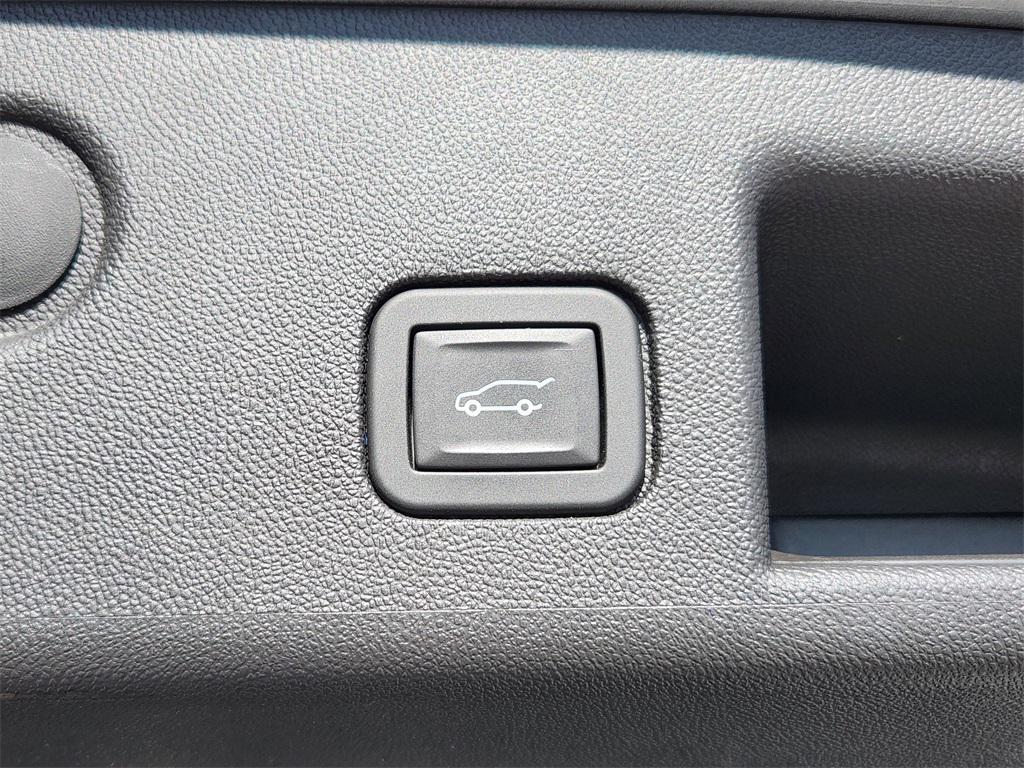 used 2024 Chevrolet Equinox car, priced at $23,991