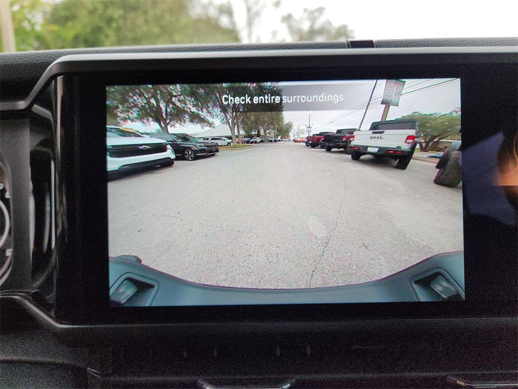 new 2026 Jeep Gladiator car, priced at $44,213