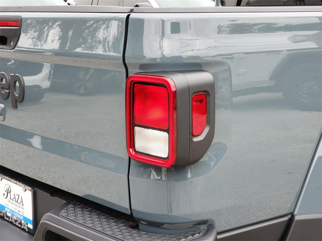 new 2026 Jeep Gladiator car, priced at $44,213