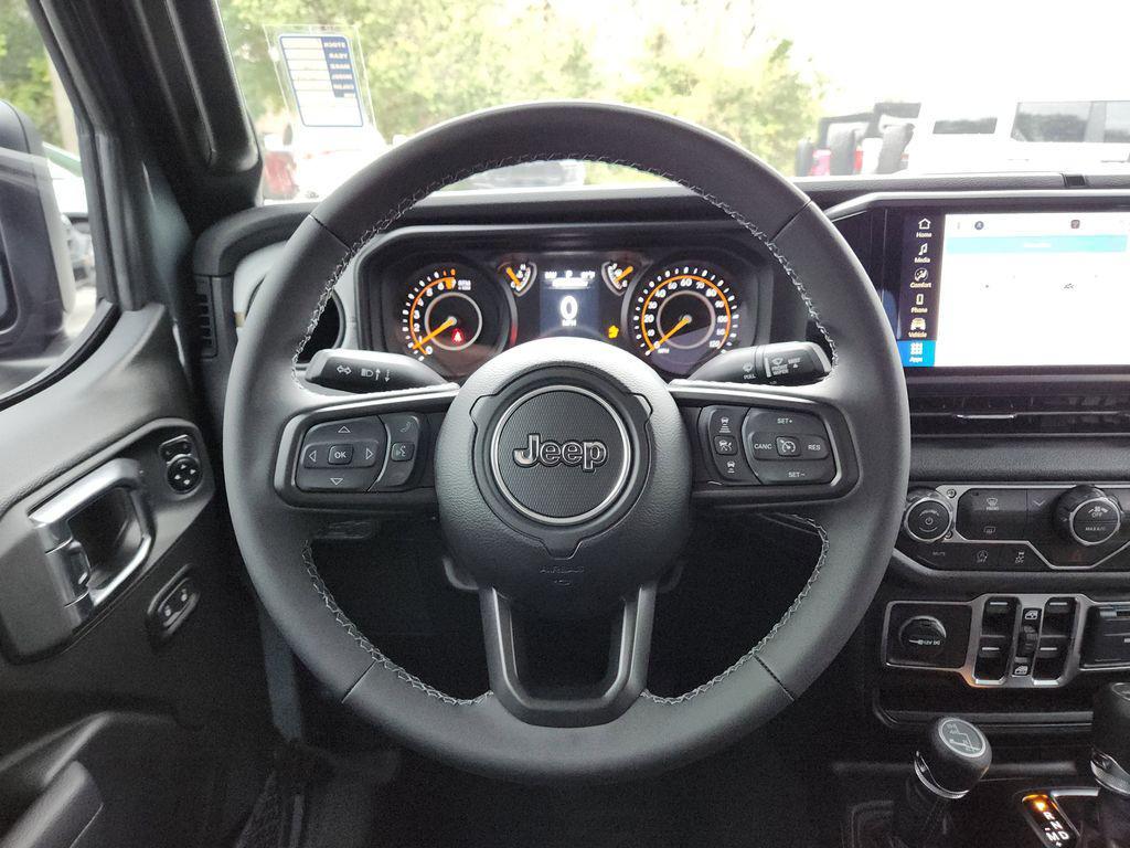 new 2026 Jeep Gladiator car, priced at $44,213