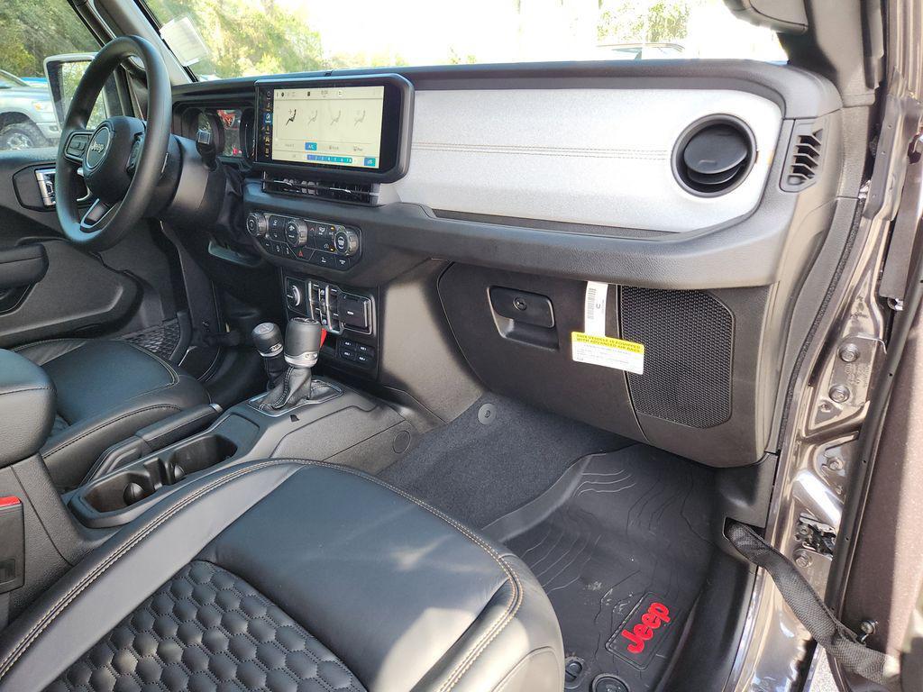 new 2026 Jeep Wrangler car, priced at $45,026