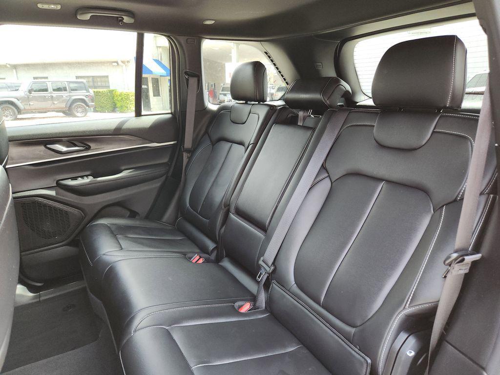 used 2025 Jeep Grand Cherokee car, priced at $36,491