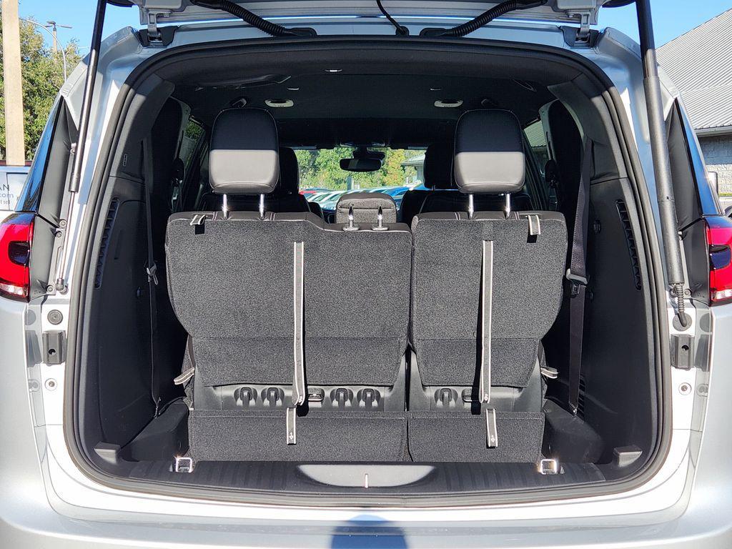 new 2026 Chrysler Pacifica car, priced at $43,468