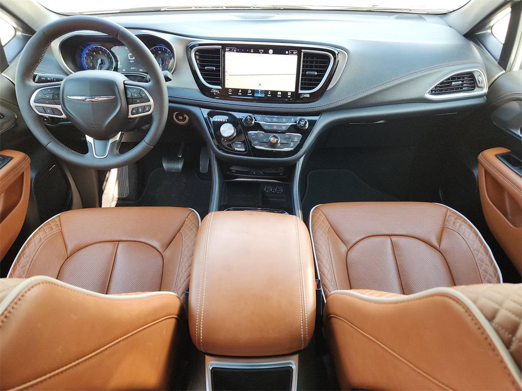 used 2024 Chrysler Pacifica car, priced at $43,991