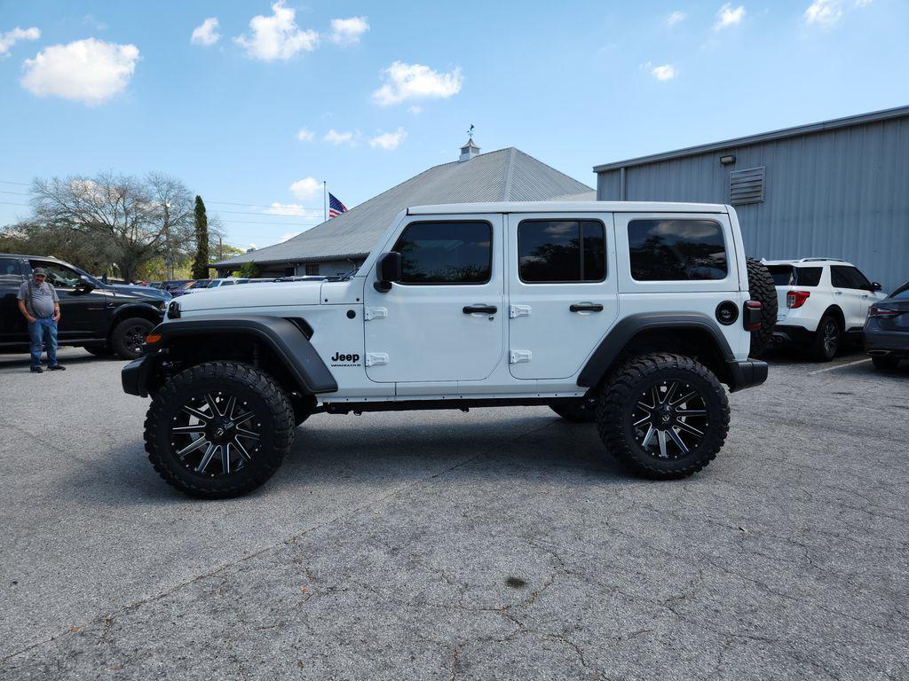 new 2026 Jeep Wrangler car, priced at $48,827