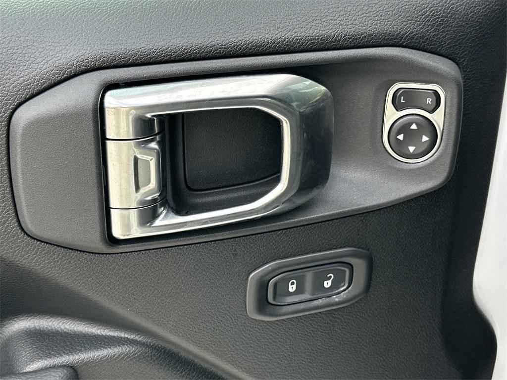 new 2026 Jeep Wrangler car, priced at $49,827