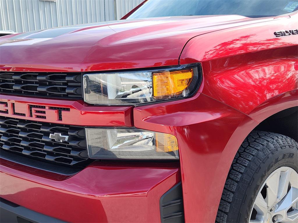 used 2022 Chevrolet Silverado 1500 car, priced at $31,991