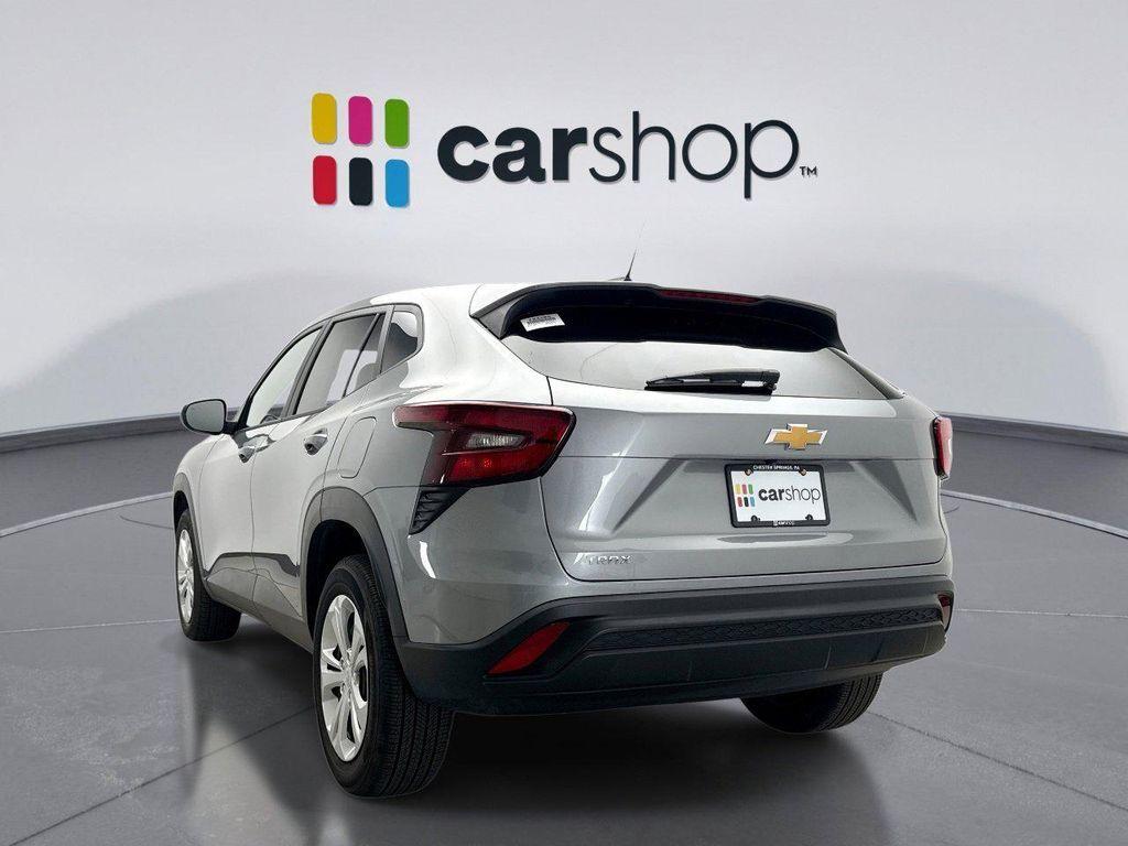used 2024 Chevrolet Trax car, priced at $21,299