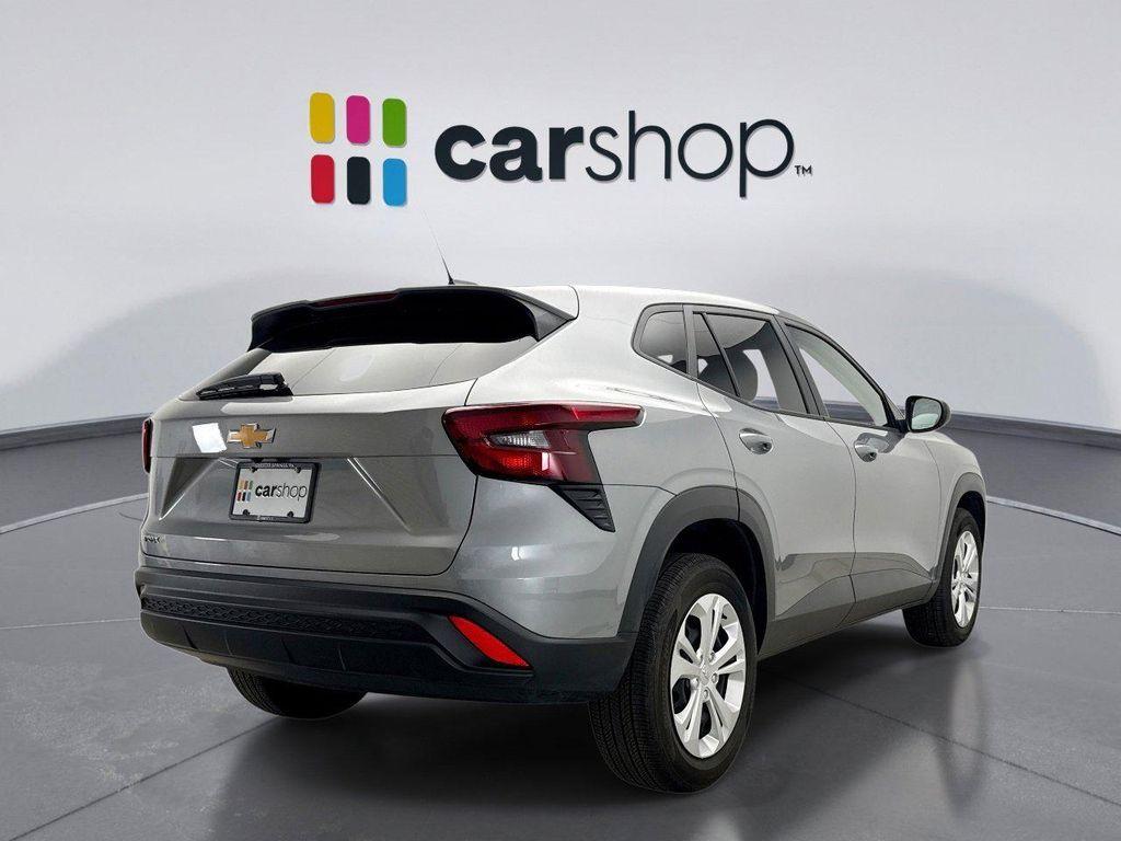 used 2024 Chevrolet Trax car, priced at $21,299