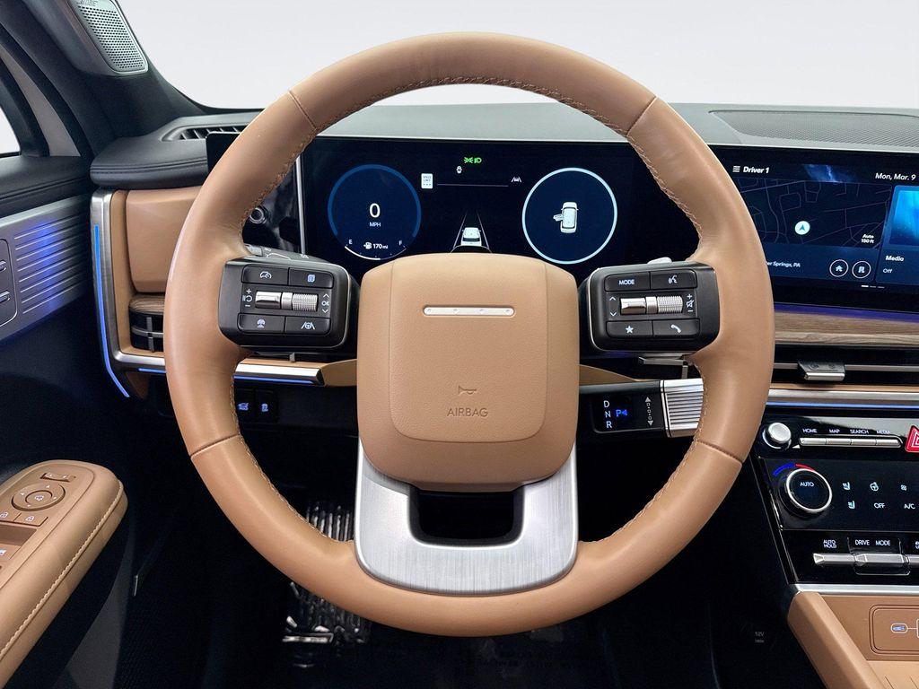 used 2025 Hyundai Santa Fe car, priced at $37,800