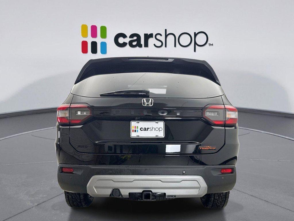 used 2025 Honda Pilot car, priced at $45,000