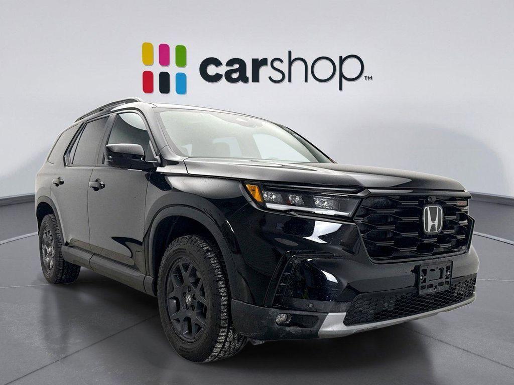 used 2025 Honda Pilot car, priced at $45,000