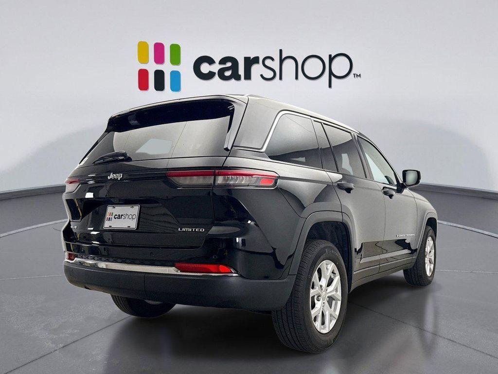 used 2023 Jeep Grand Cherokee car, priced at $28,897
