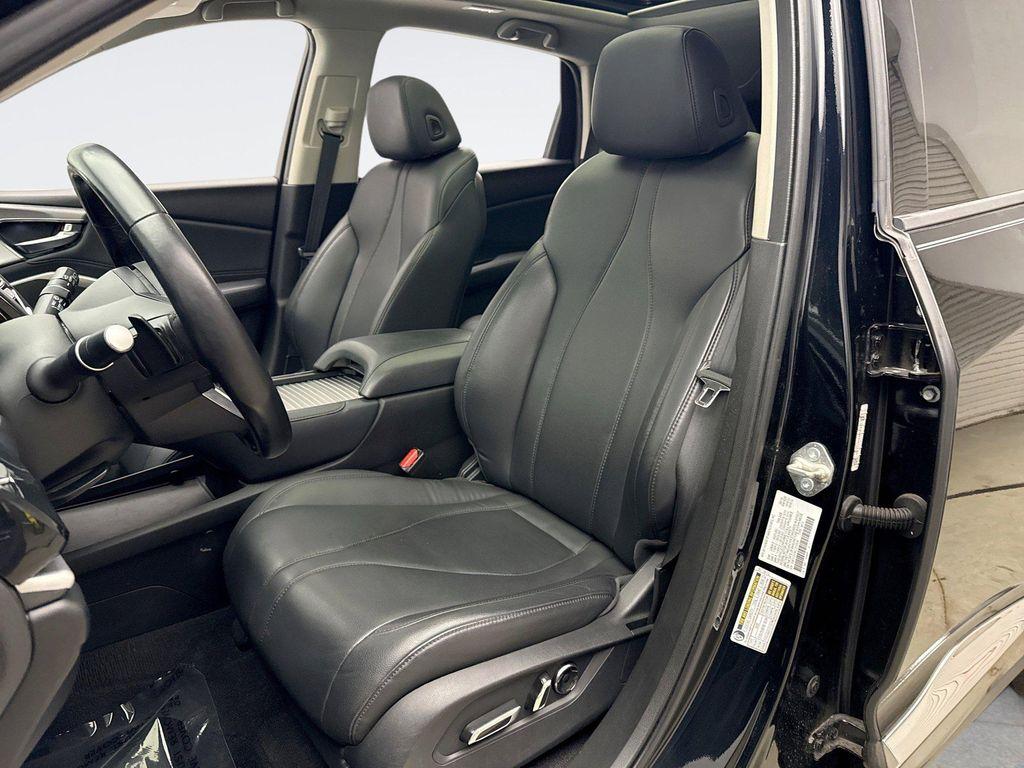 used 2020 Acura RDX car, priced at $23,150