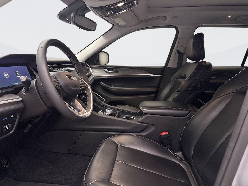 used 2024 Jeep Grand Cherokee 4xe car, priced at $30,389