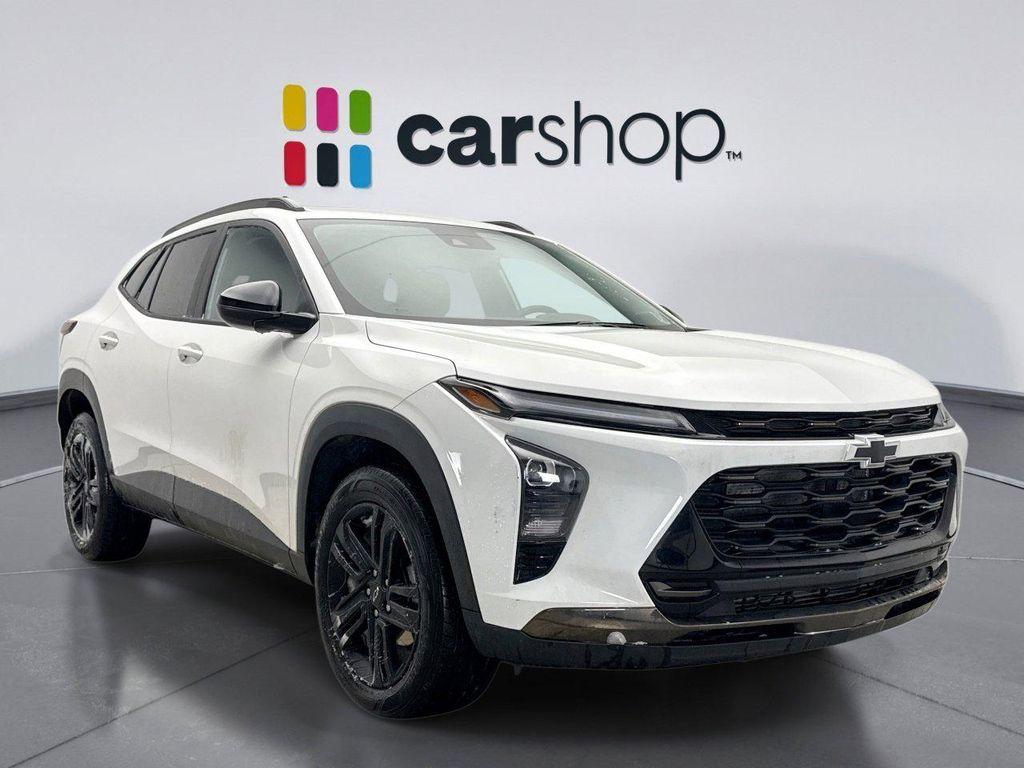 used 2025 Chevrolet Trax car, priced at $23,899
