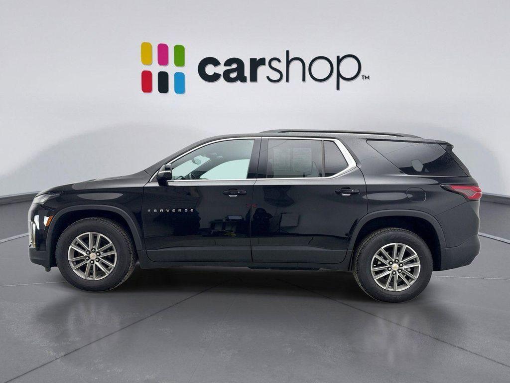used 2023 Chevrolet Traverse car, priced at $30,999