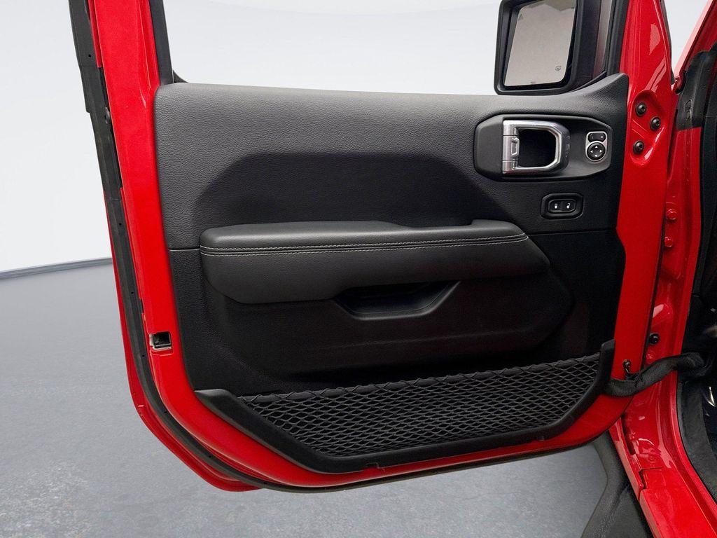 used 2021 Jeep Gladiator car, priced at $35,450