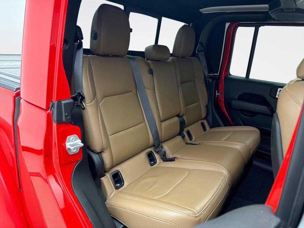 used 2021 Jeep Gladiator car, priced at $35,450
