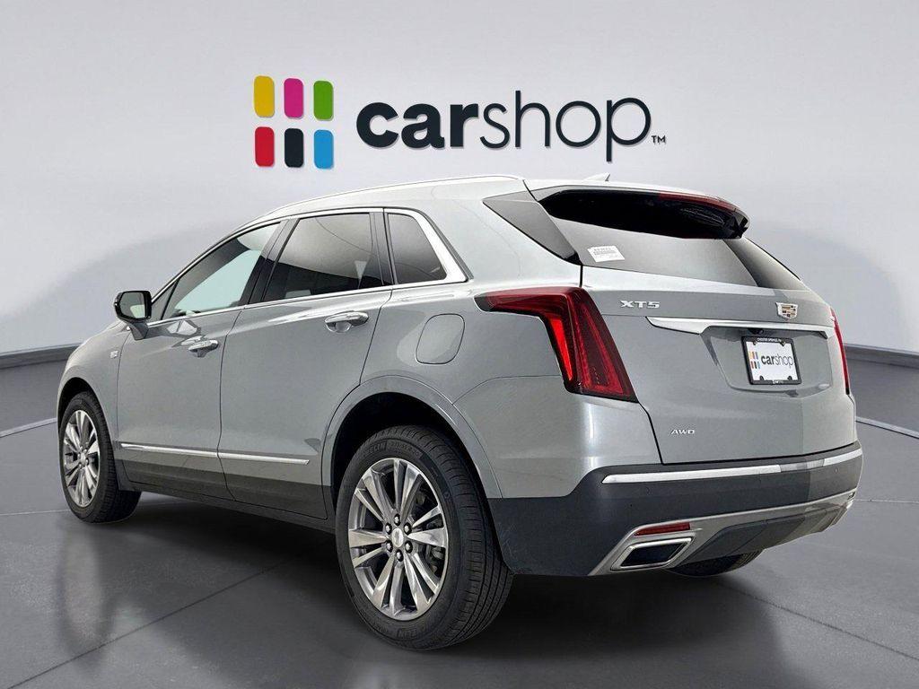 used 2025 Cadillac XT5 car, priced at $41,097