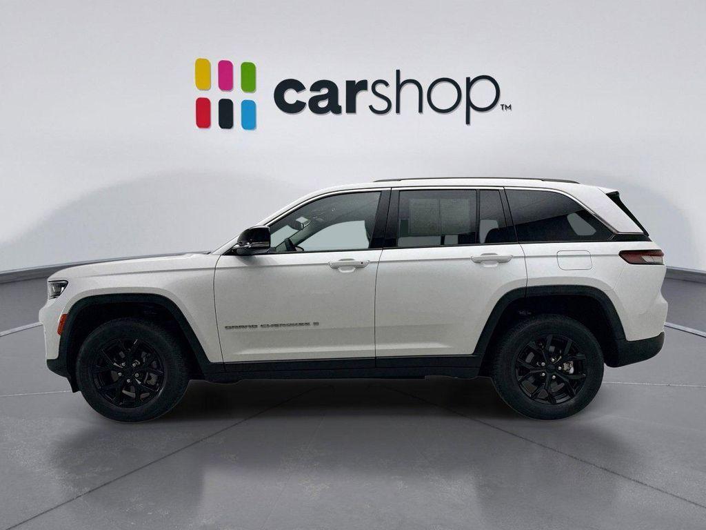 used 2023 Jeep Grand Cherokee car, priced at $30,199