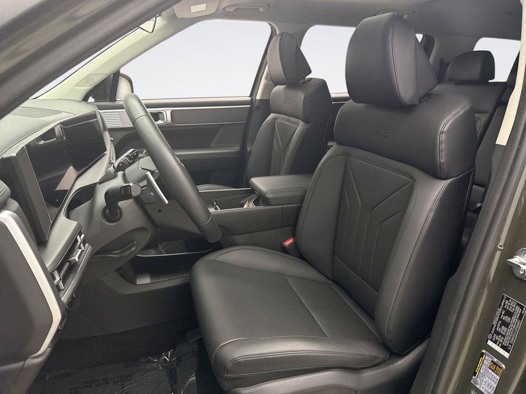 used 2025 Hyundai Santa Fe car, priced at $35,999