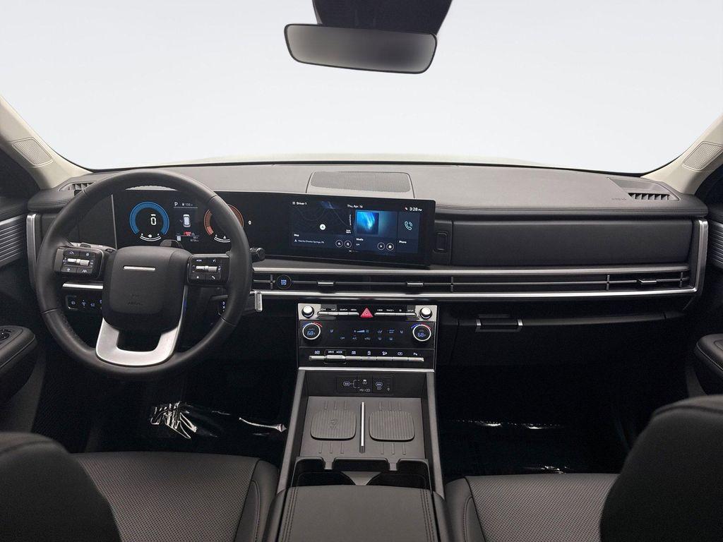 used 2025 Hyundai Santa Fe car, priced at $35,999