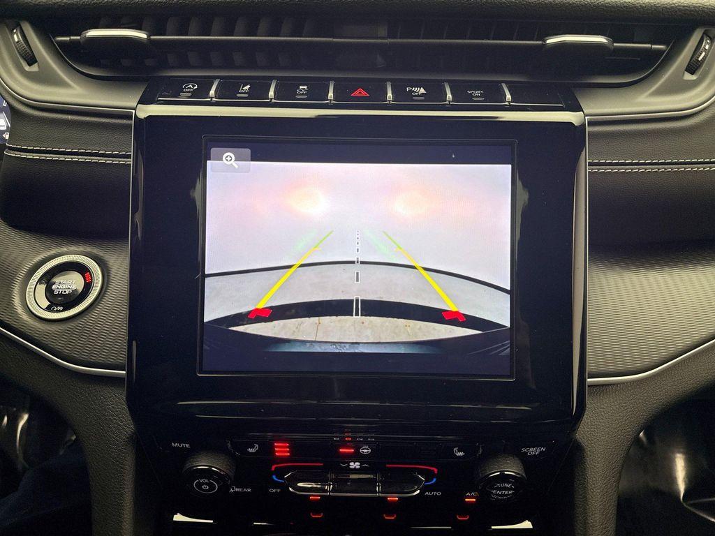 used 2024 Jeep Grand Cherokee car, priced at $36,399