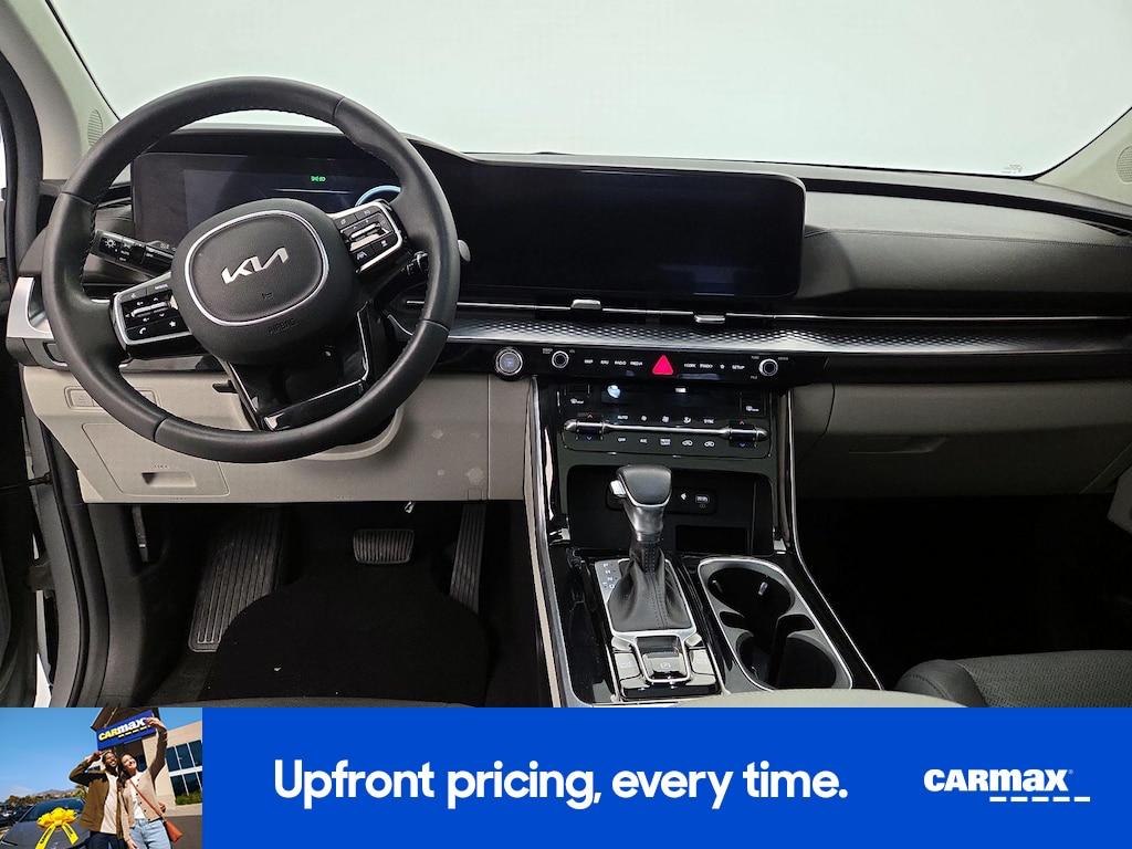 used 2023 Kia Carnival car, priced at $36,998